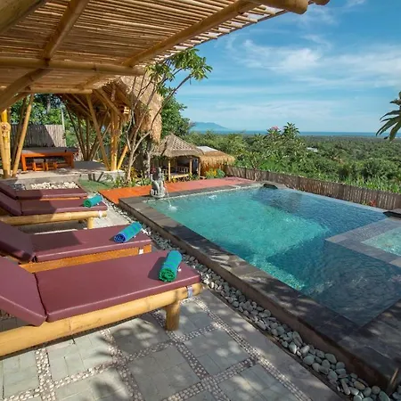 Menjangan Hill Hotel