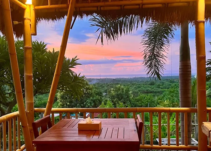 Menjangan Hill Hotel